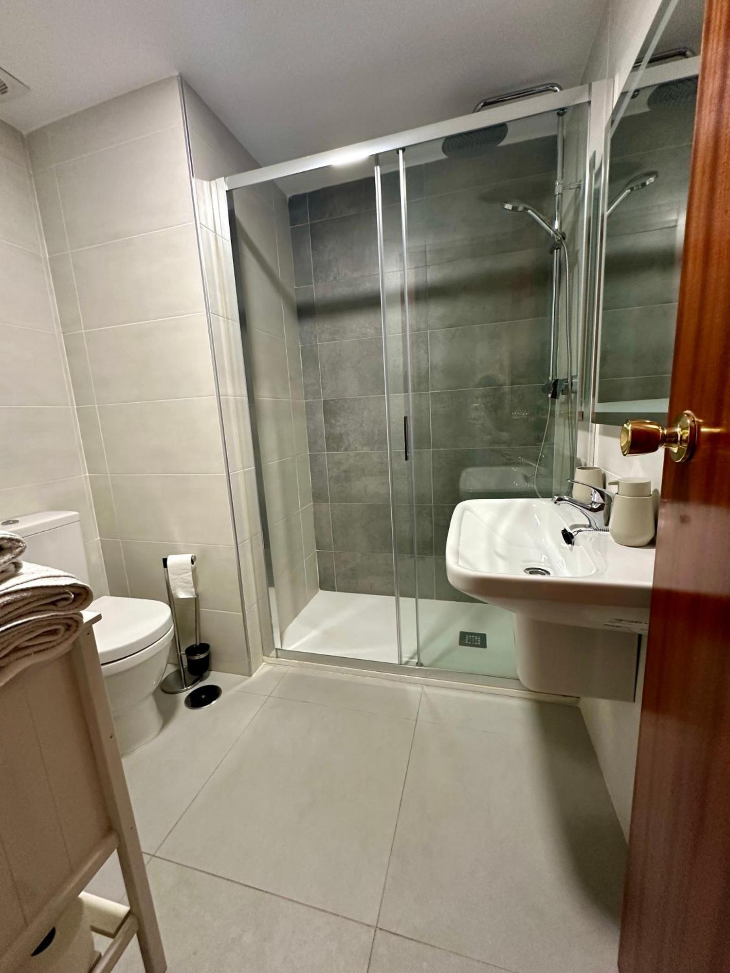 גרנדה Habitacion Confort Centro Para 2 Personas מראה חיצוני תמונה